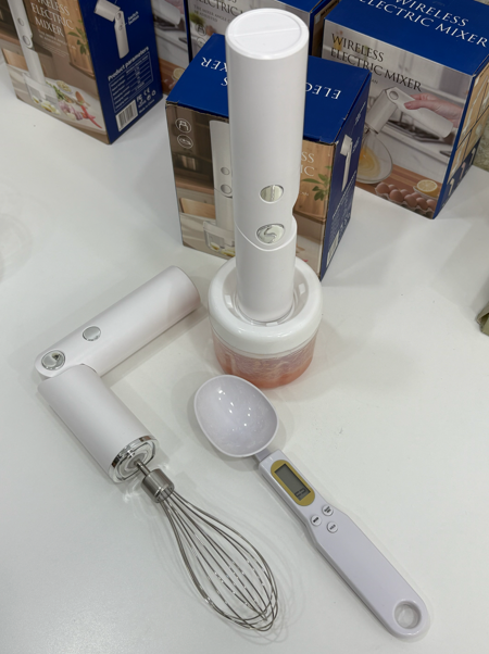 باك الخلاط الكهربائي 2*1 + ملعقة الميزان الرقمية